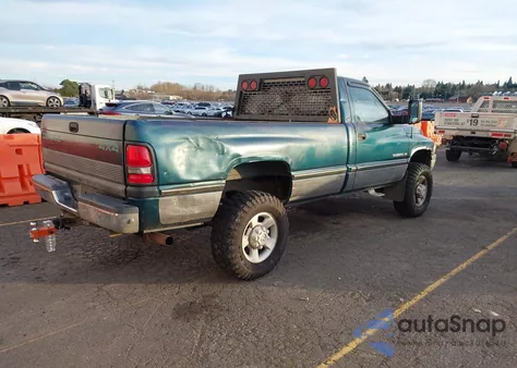 1995 Dodge Ram 2500 z USA, uszkodzony, nr VIN 1B7KF26ZXSS210721